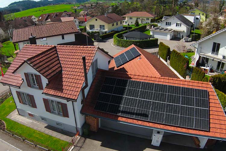 Réalisation système photovoltaïque Sirnach